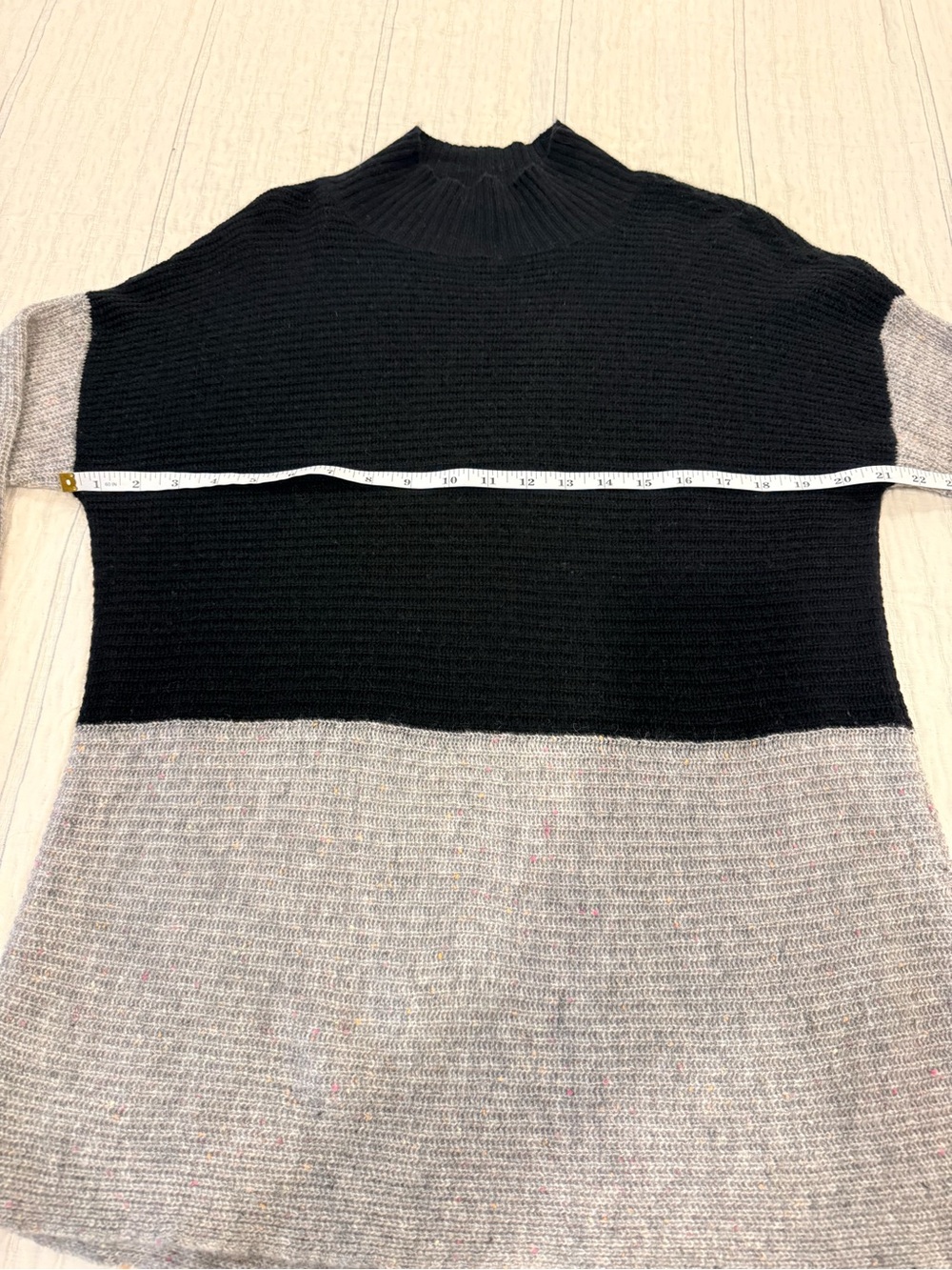 525 America Cashmere Black & Gray Colorblock Mock Neck Sweater - Picture 7 of 10